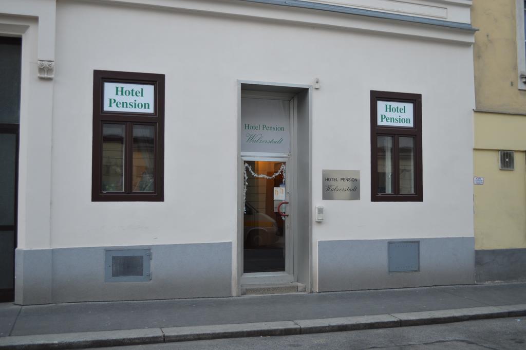 Hotel Pension Walzerstadt Bécs Kültér fotó